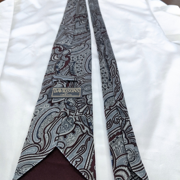 Davidsons of Virginia Silk Necktie - Picture 8 of 11